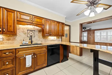 3324 Sunrise Boulevard Fort Pierce FL 34982