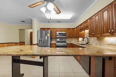 3324 Sunrise Boulevard Fort Pierce FL 34982