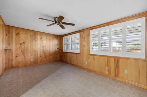 3324 Sunrise Boulevard Fort Pierce FL 34982