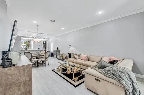 9636 Crescent View Drive N Boynton Beach FL 33437