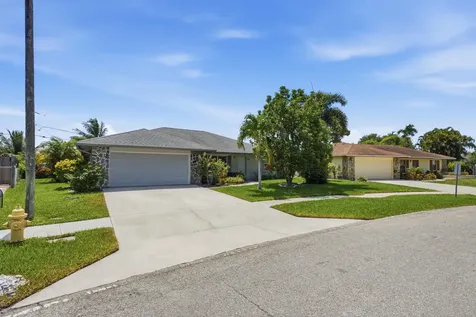 1081 Palama Way Lantana FL 33462
