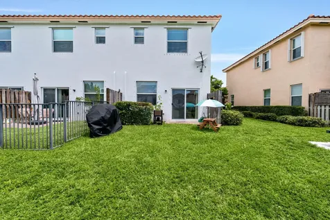 5306 Ellery Terrace West Palm Beach FL 33417