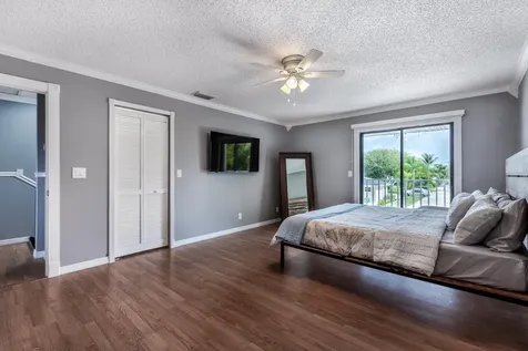 324 W Pine Street Lantana FL 33462
