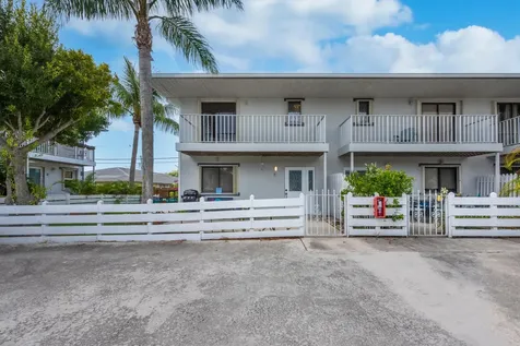 324 W Pine Street Lantana FL 33462