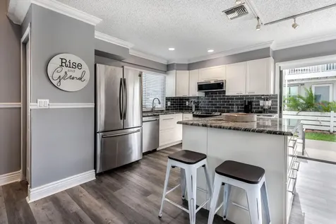 324 W Pine Street Lantana FL 33462