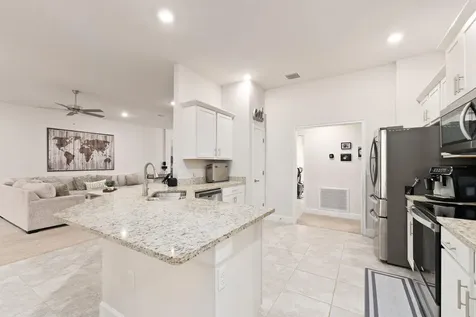 8324 Amalfi Circle Fort Pierce FL 34951