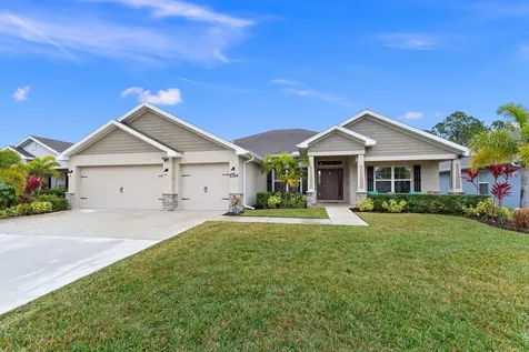 8324 Amalfi Circle Fort Pierce FL 34951