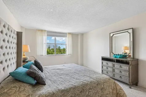 2000 S Ocean Boulevard Lauderdale By The Sea FL 33062