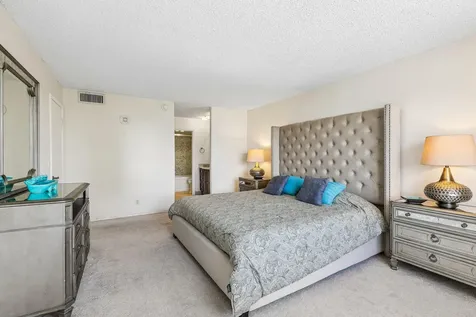 2000 S Ocean Boulevard Lauderdale By The Sea FL 33062