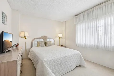 2000 S Ocean Boulevard Lauderdale By The Sea FL 33062