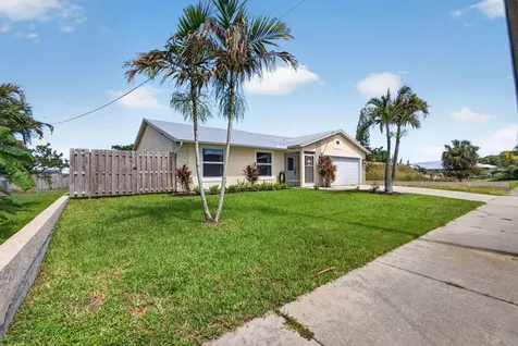 5673 SE Inez Avenue Stuart FL 34997