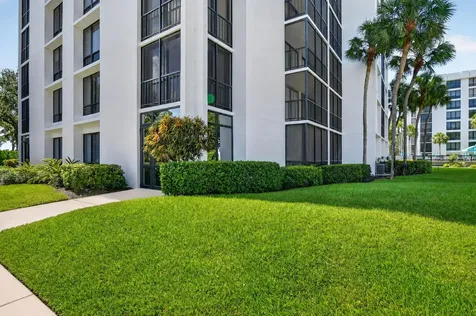7847 Lakeside Boulevard Boca Raton FL 33434