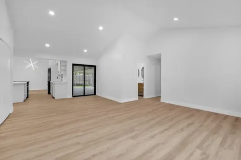 8411 SW 57th Street Davie FL 33328