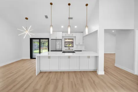 8411 SW 57th Street Davie FL 33328