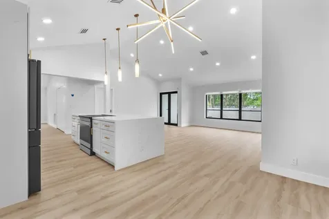 8411 SW 57th Street Davie FL 33328