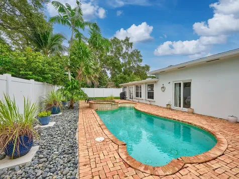 683 SW 2nd Street Boca Raton FL 33486