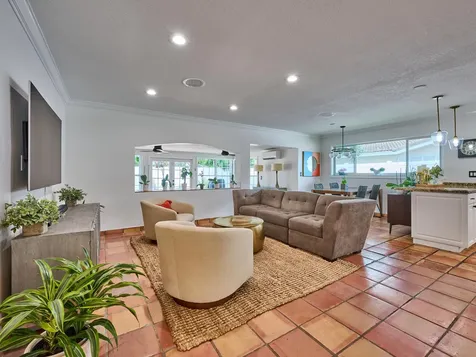 683 SW 2nd Street Boca Raton FL 33486