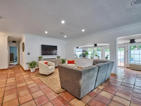 683 SW 2nd Street Boca Raton FL 33486
