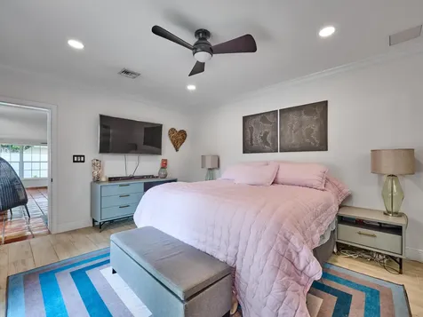 683 SW 2nd Street Boca Raton FL 33486