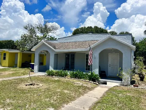 1109 Colonial Road Fort Pierce FL 34950