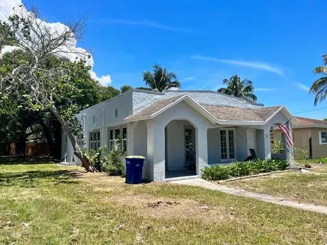 1109 Colonial Road Fort Pierce FL 34950