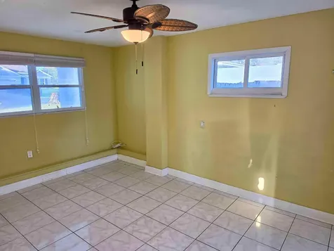 34 SW Highland Drive SW Vero Beach FL 32962