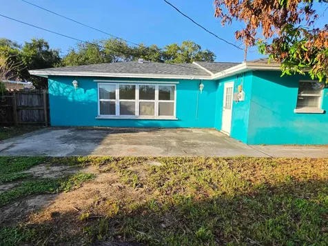 34 SW Highland Drive SW Vero Beach FL 32962
