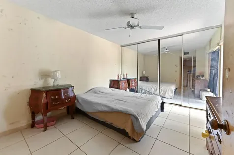 2423 24th Lane Greenacres FL 33463