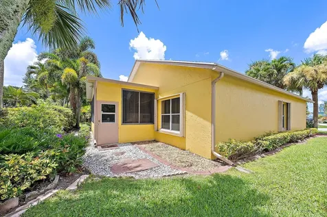119 Hammocks Drive Greenacres FL 33413