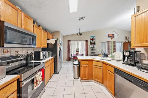 119 Hammocks Drive Greenacres FL 33413