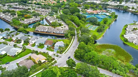 119 Hammocks Drive Greenacres FL 33413