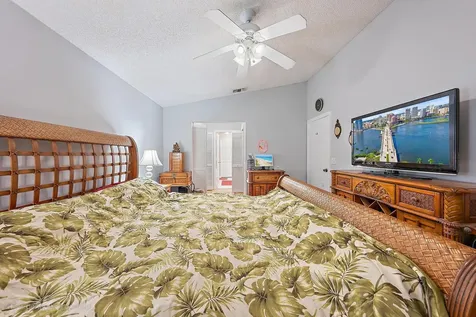 119 Hammocks Drive Greenacres FL 33413