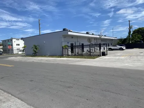 1000 S 56th Avenue Hollywood FL