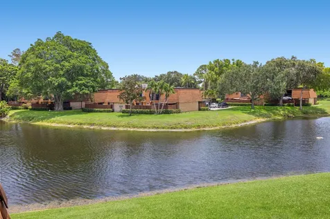 3024 30th Lane Greenacres FL 33463