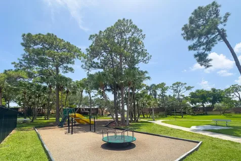 3024 30th Lane Greenacres FL 33463