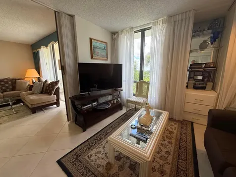 7738 Laakeside Boulevard Boca Raton FL 33434