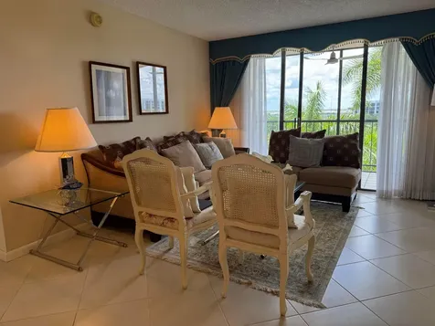 7738 Laakeside Boulevard Boca Raton FL 33434