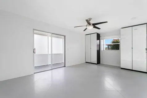 143 Seville E Delray Beach FL 33446