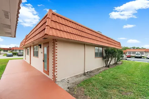 143 Seville E Delray Beach FL 33446