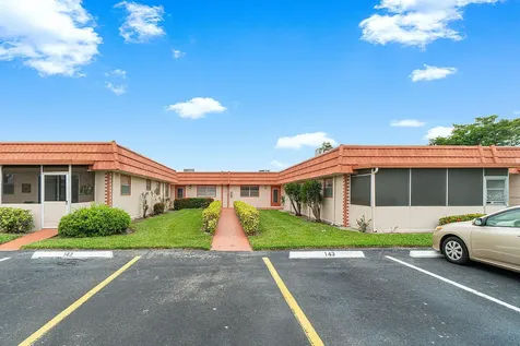 143 Seville E Delray Beach FL 33446
