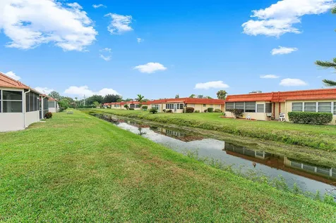 143 Seville E Delray Beach FL 33446