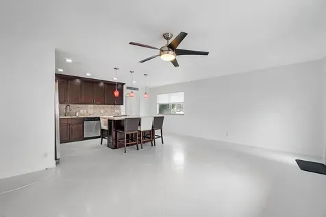 143 Seville E Delray Beach FL 33446