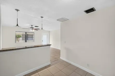 2500 SW 18th Terrace Fort Lauderdale FL 33315