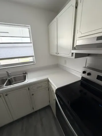 420 W Palm Street Lantana FL 33462