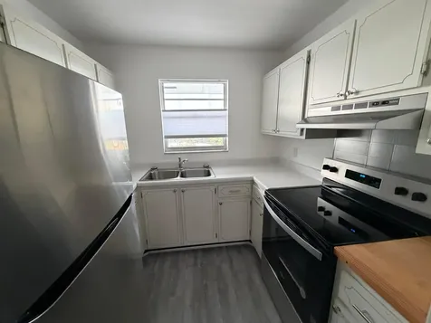 420 W Palm Street Lantana FL 33462