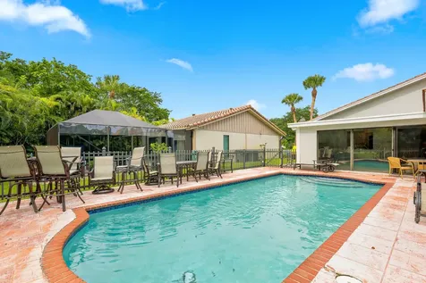 19652 Back Nine Boca Raton FL 33498