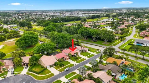 19652 Back Nine Boca Raton FL 33498