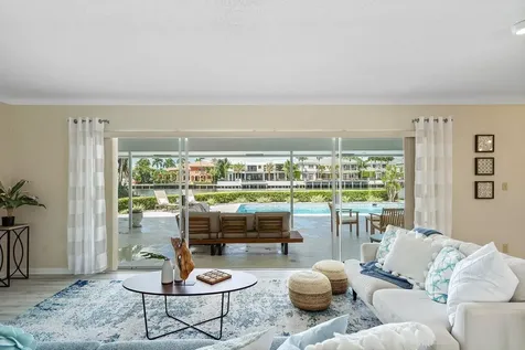2767 Spanish River Road Boca Raton FL 33432