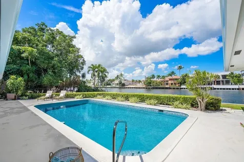 2767 Spanish River Road Boca Raton FL 33432