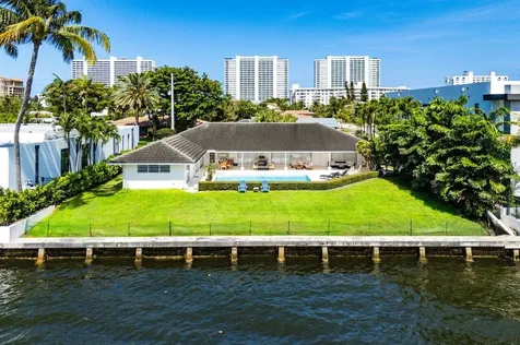 2767 Spanish River Road Boca Raton FL 33432